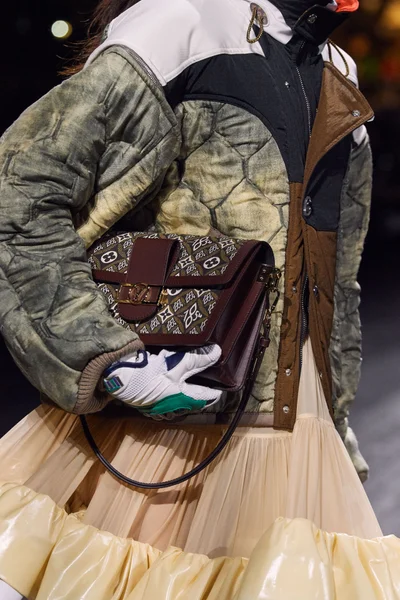 Look 20